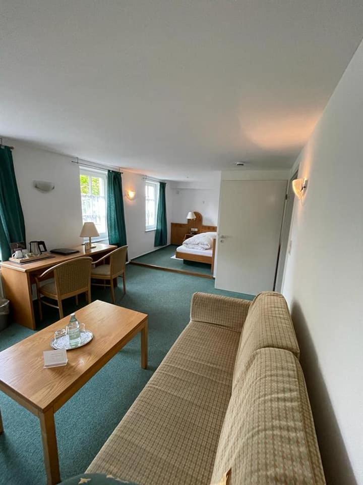 Hotel Wuerttemberger Hof Garni Rottenburg am Neckar Екстер'єр фото