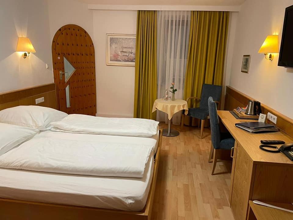 Hotel Wuerttemberger Hof Garni Rottenburg am Neckar Екстер'єр фото
