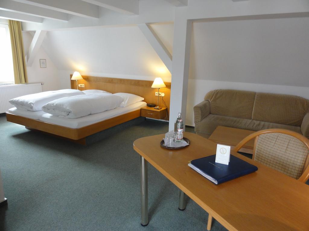 Hotel Wuerttemberger Hof Garni Rottenburg am Neckar Екстер'єр фото